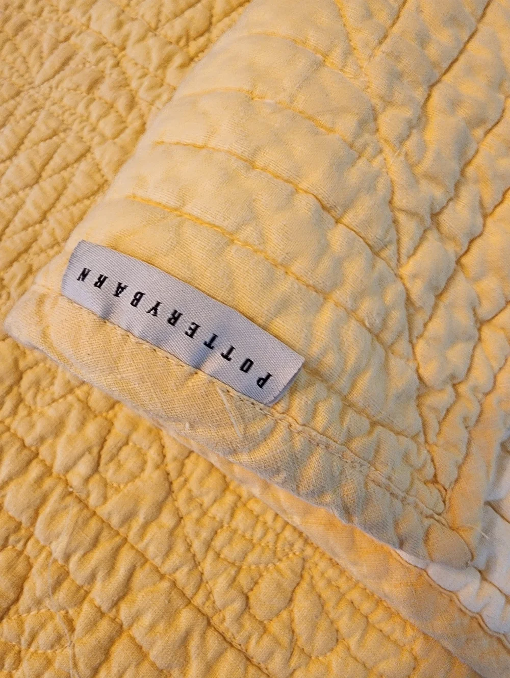 Pottery Barn Hanna Quilt Buttercup Size Full/queen Cotton Linen Medallion Print
